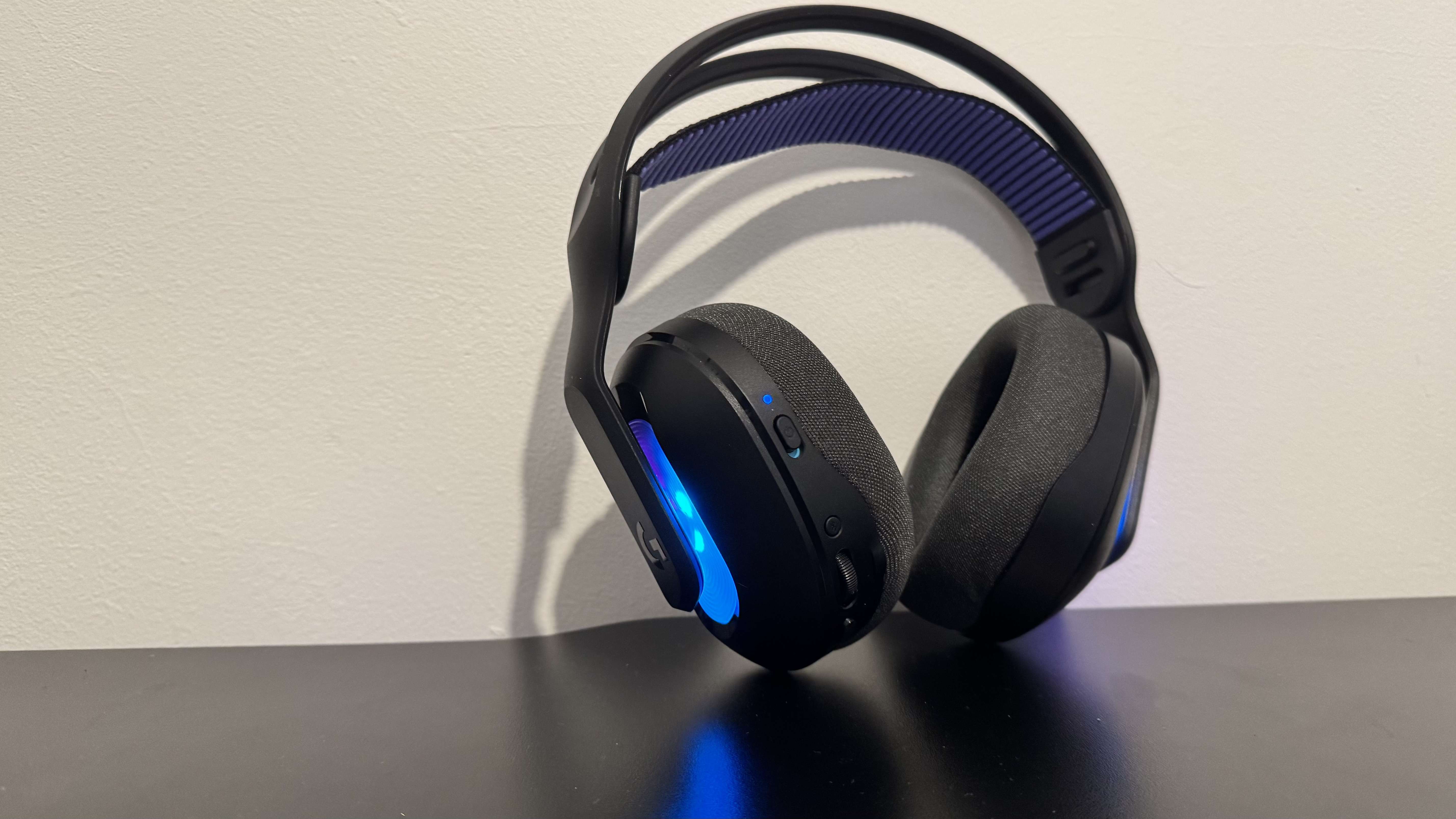 Logitech G522 Lightspeed gaming headset