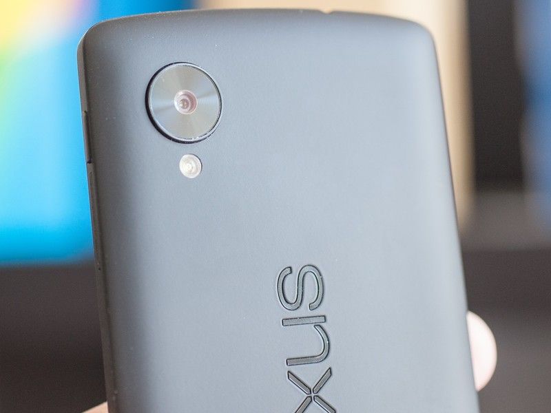 LG Nexus 5 &mdash;&nbsp;Soft touch. Mmmmmm. Soft touch.