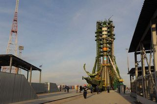 Soyuz Launch Vehicle Rollout to the Launch Pad, Nov. 23, 2013