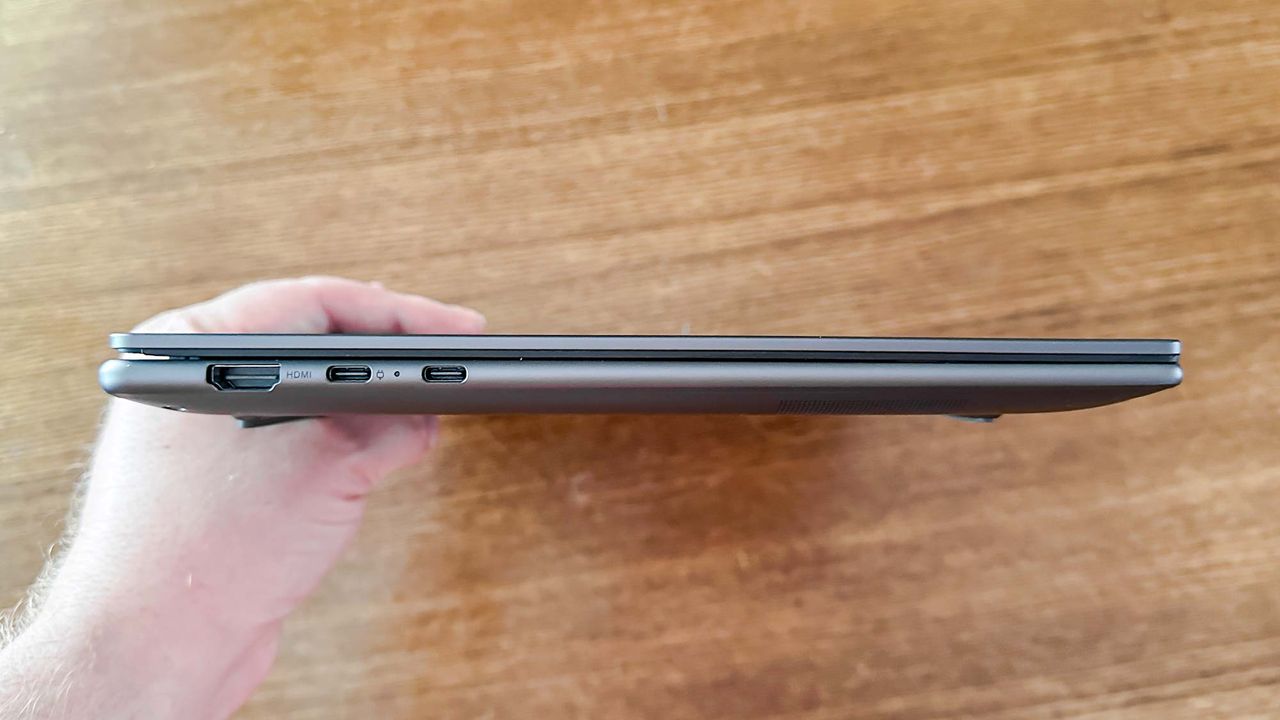 Lenovo Slim Pro 7 ports