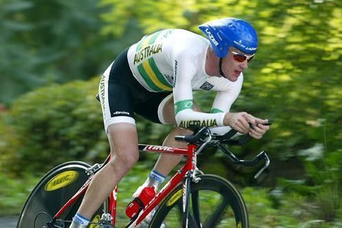 Michael Rogers heads for silver at the 2003 Worlds Photo: &copy; Jon Devich