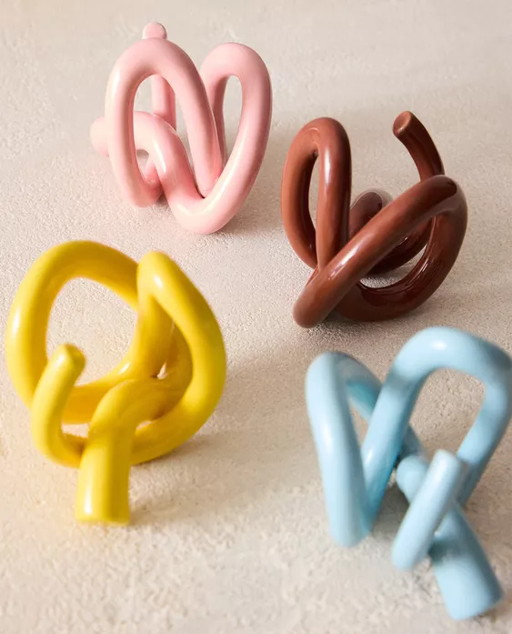 Zara Home X Collagerie, Pack of Textured Ceramic Napkin Rings 