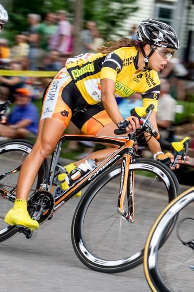 Carmen Small (Optum) holding onto yellow.