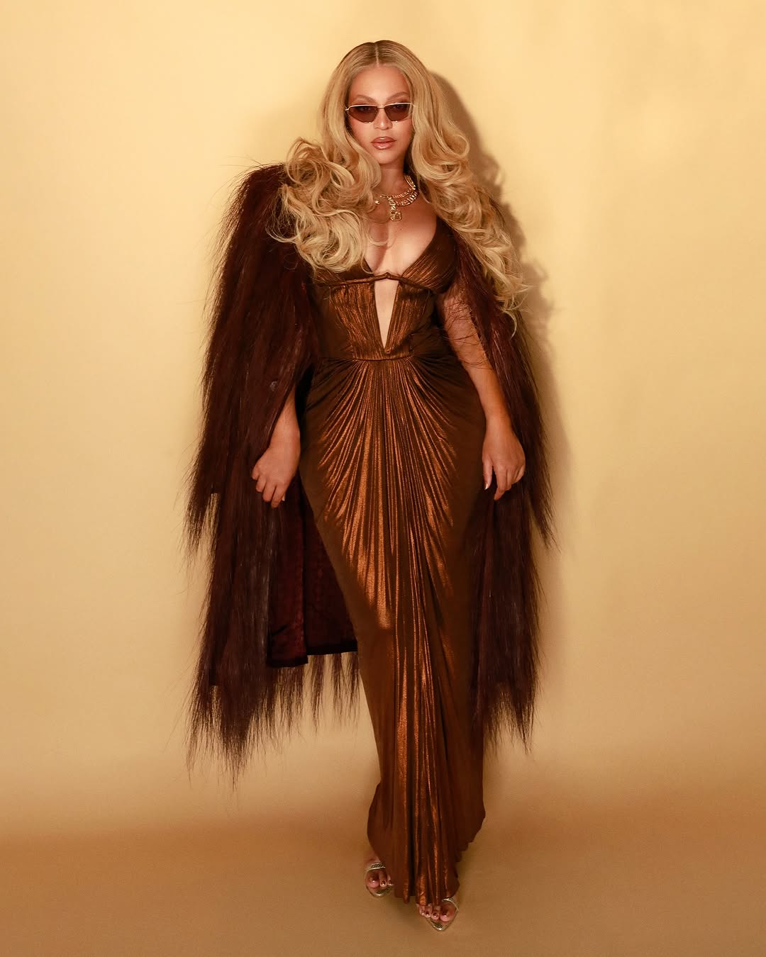 Beyonc&amp;eacute; wearing vintage Roberto Cavalli