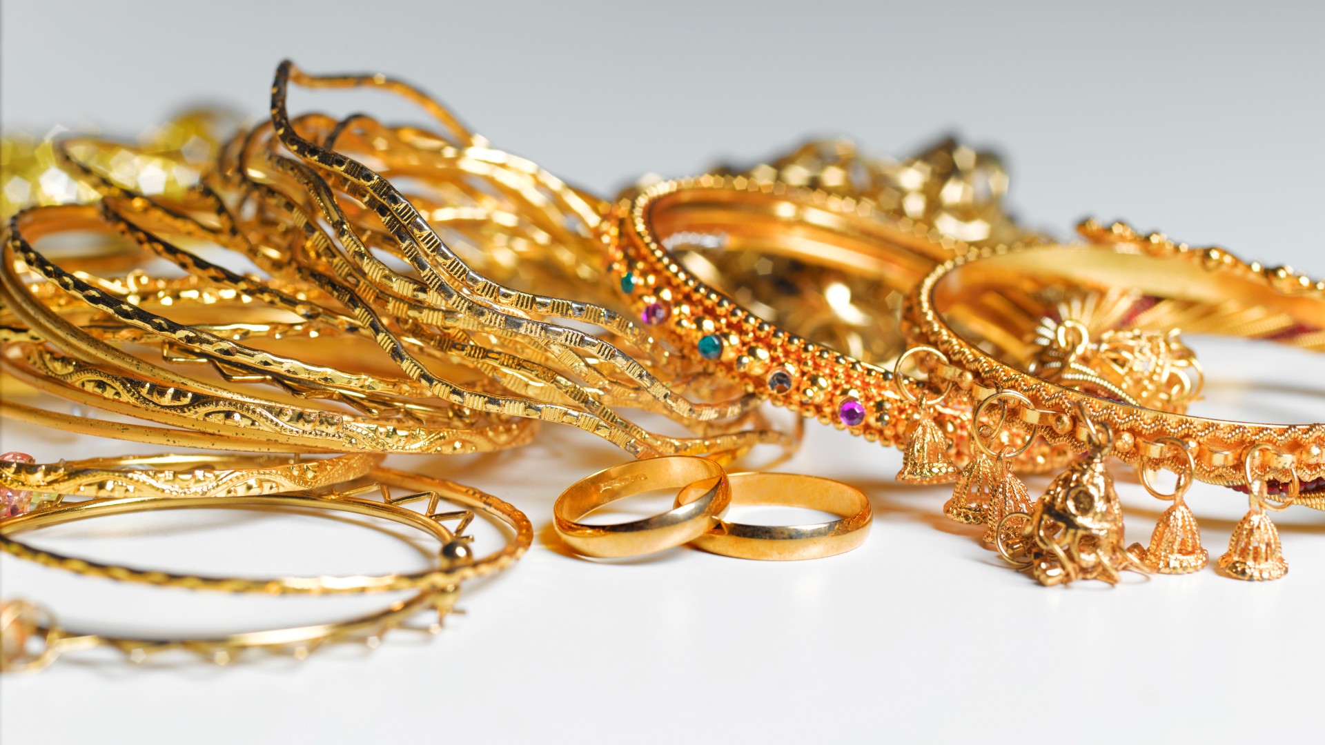Gold jewelry. Image by Peter Dazeley via Getty Images