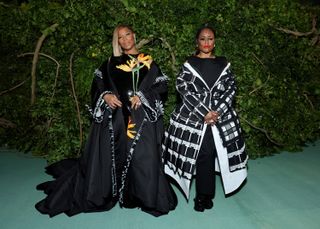 red carpet - Queen Latifah and Eboni Nichols