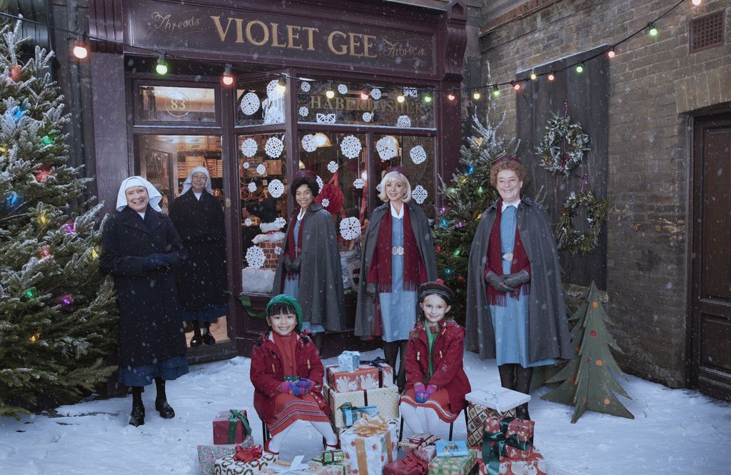 stream call the midwife christmas special 2021