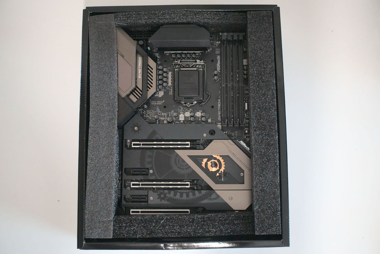 ASRock Taichi Z490