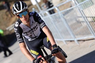 George Bennett (Jumbo-Visma) wears the New Zealand national champion's jersey at the 2021 Paris-Nice