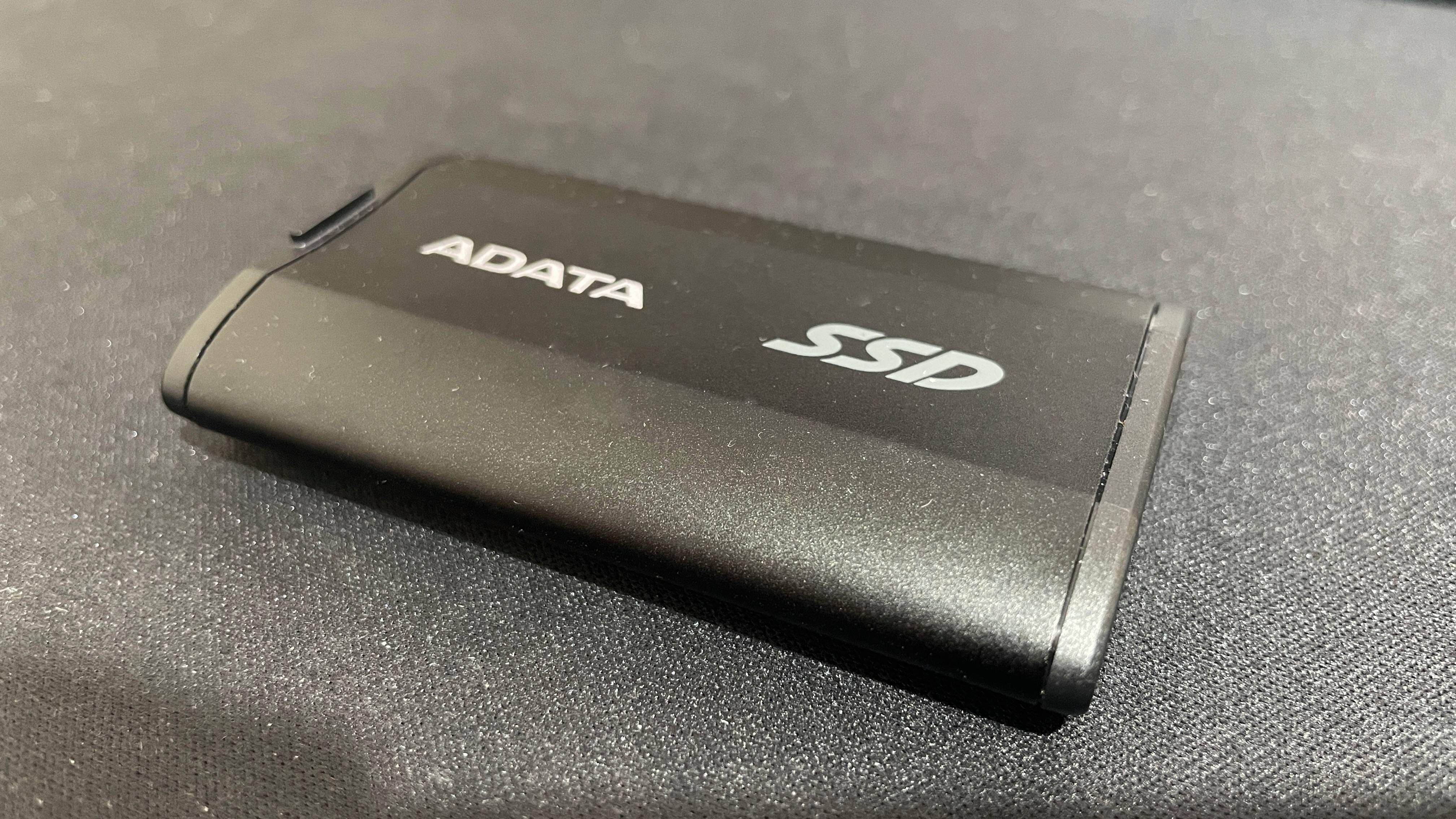 Обзор портативного твердотельного накопителя ADATA SD810