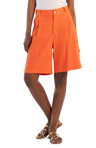 Pleated Linen Blend Shorts