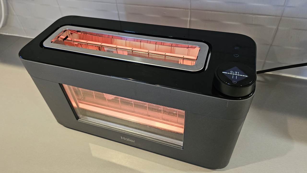 Haier I-Master Series 7 Wi-Fi Glass Toaster