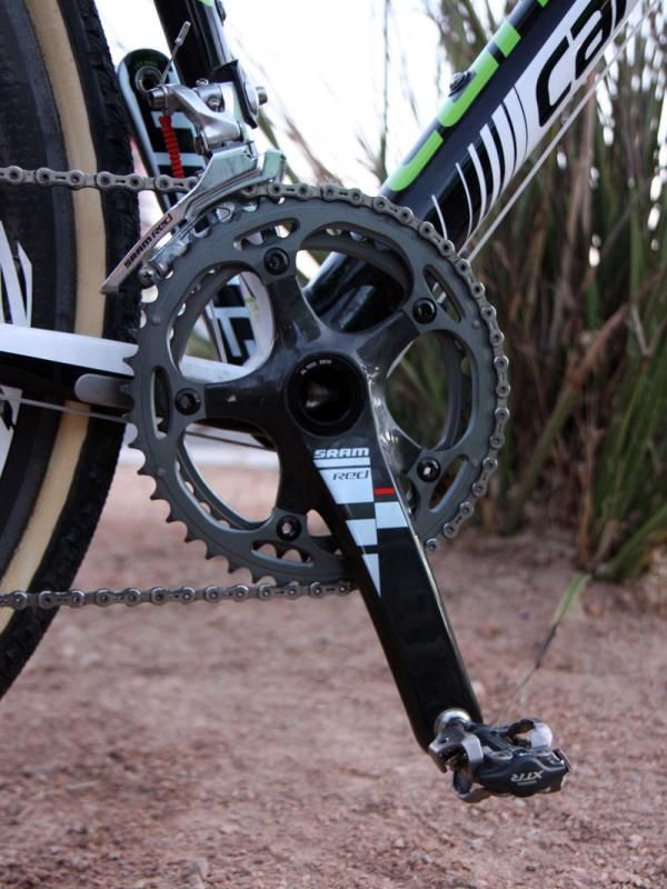 Tim Johnson (Cannondale-Cyclocrossworld.com) runs 39/46T chainrings on his SRAM Red BB30 crankarms.