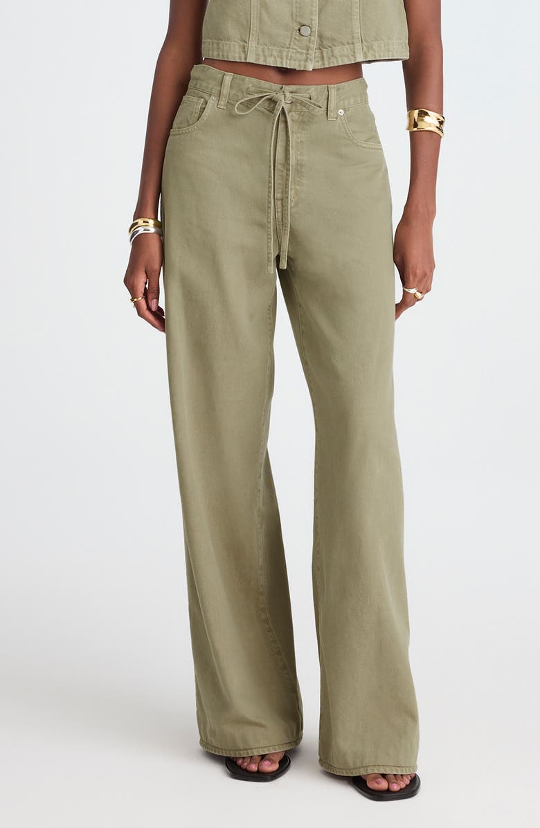 Airy Wide Leg Jeans