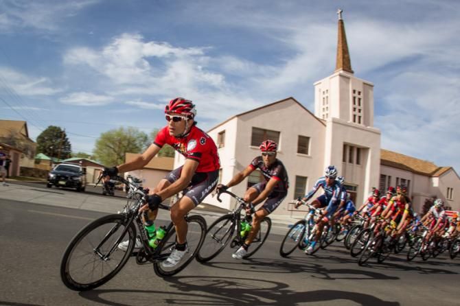 Javier Acevedo (Jamis-Hagens Berman) holds onto the leaders jersey for another day.