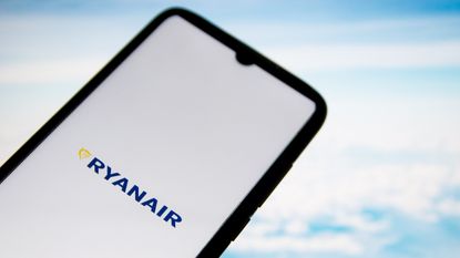Ryanair luggage hack