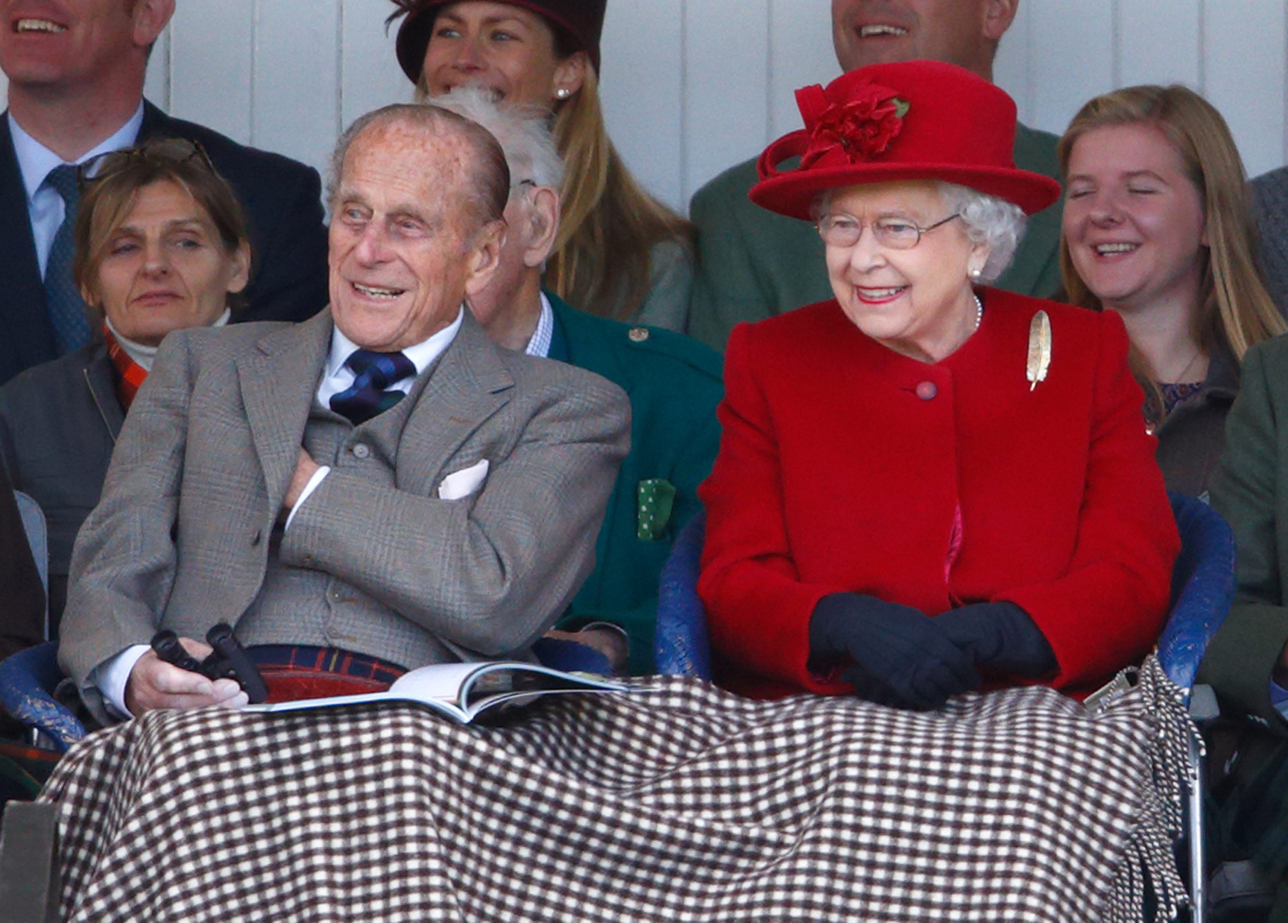 Prince Philip used this hilarious line to make the Queen smile | Marie ...