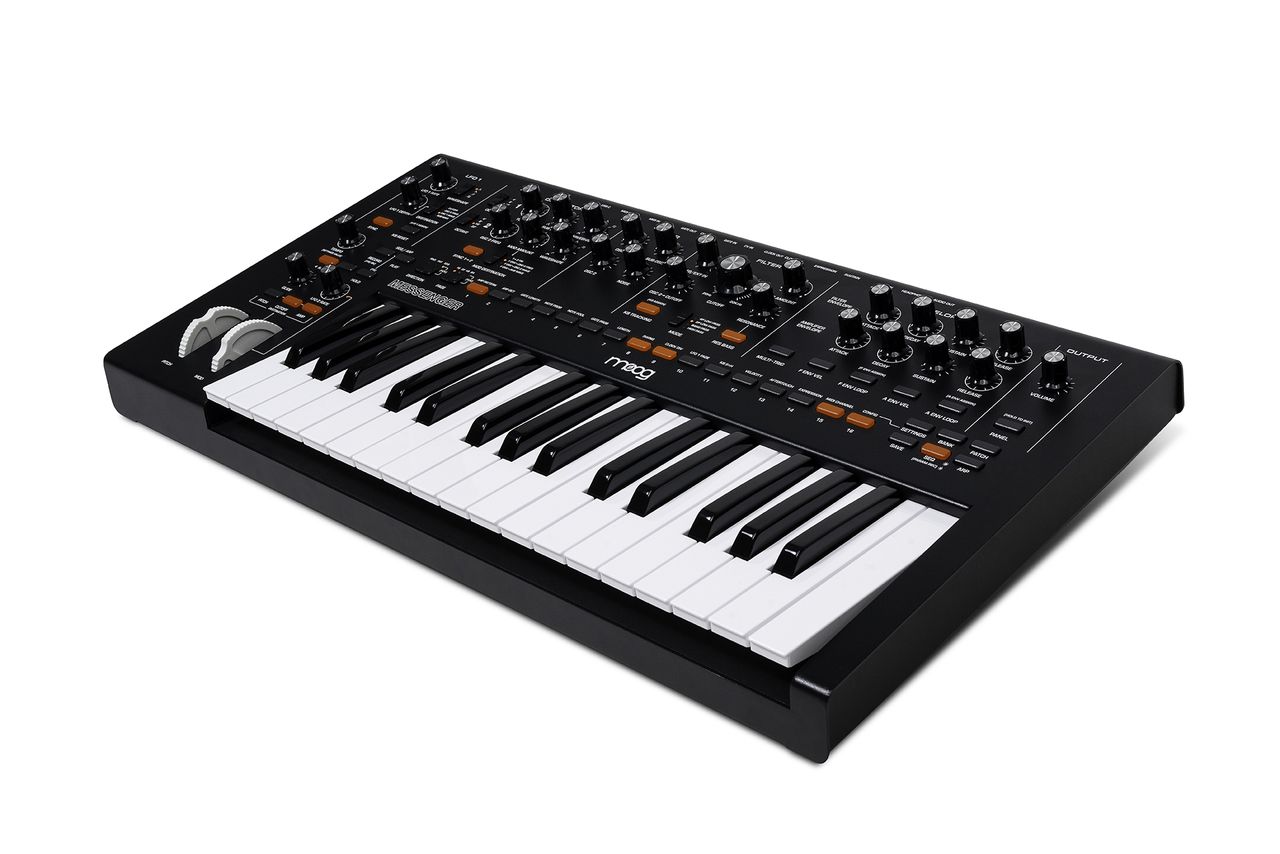 Moog Messenger