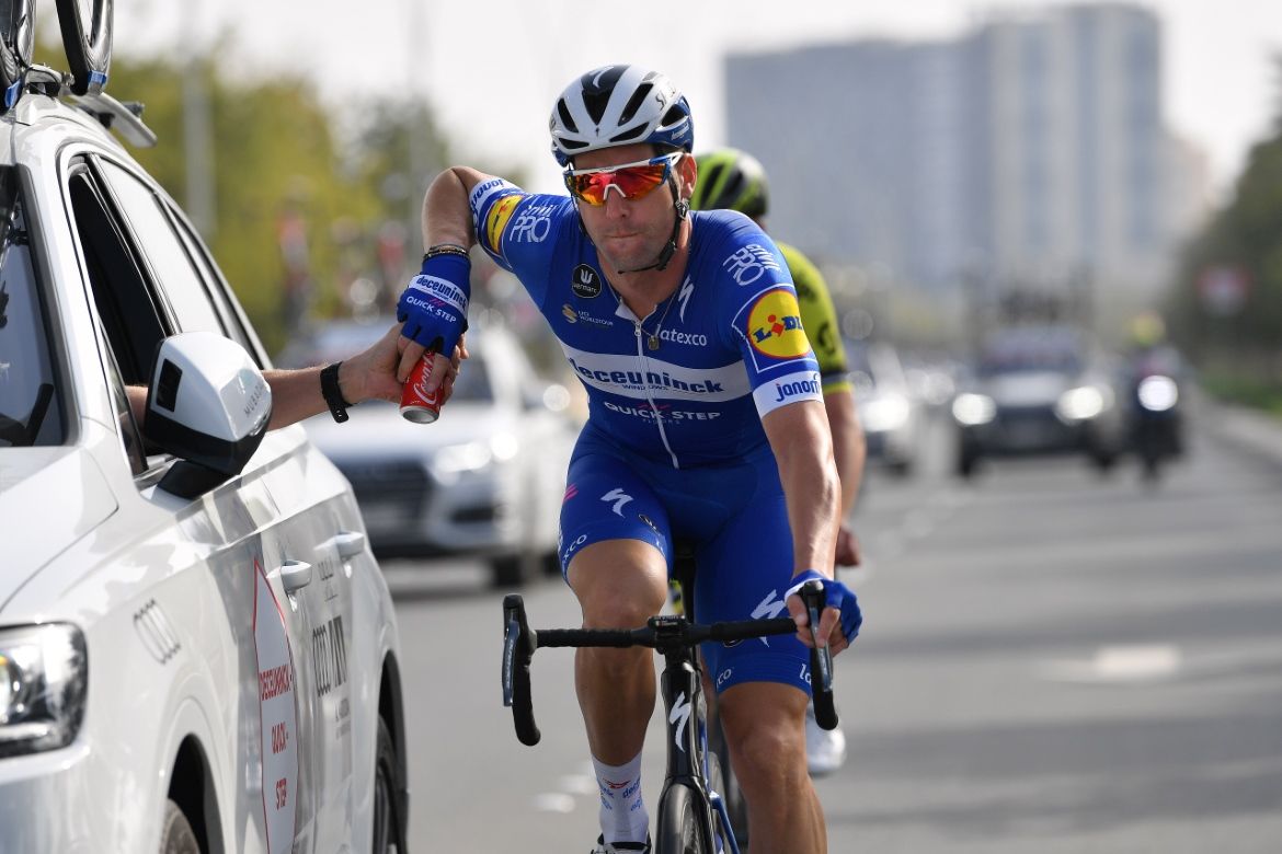 Sabatini collects a refreshment from the team car