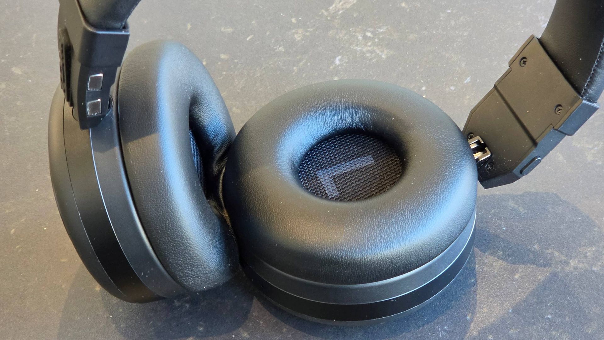 The TDM Neo's ear cups.