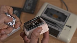 Remaking a C64 Datacette using a microcassette