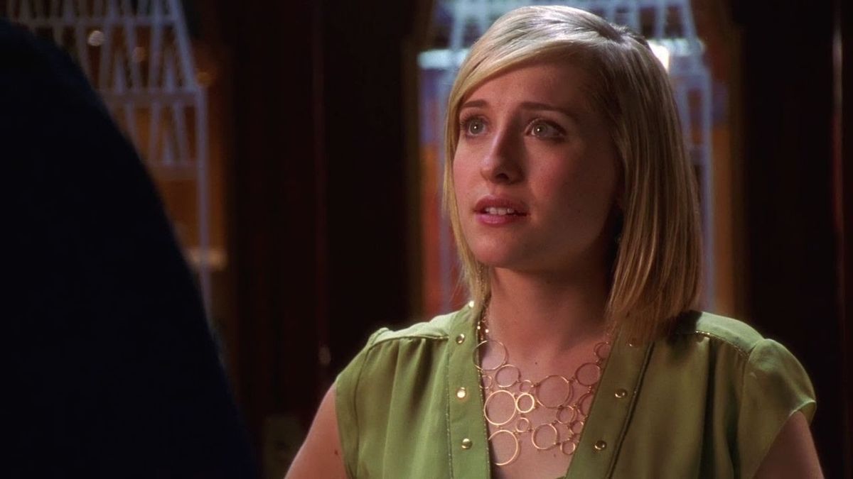 Allison Mack on Smallville