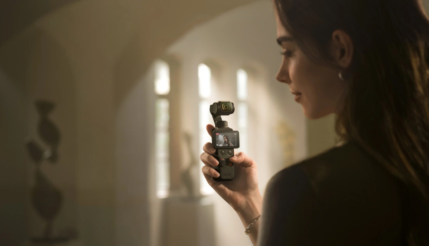 DJI Osmo Pocket 4
