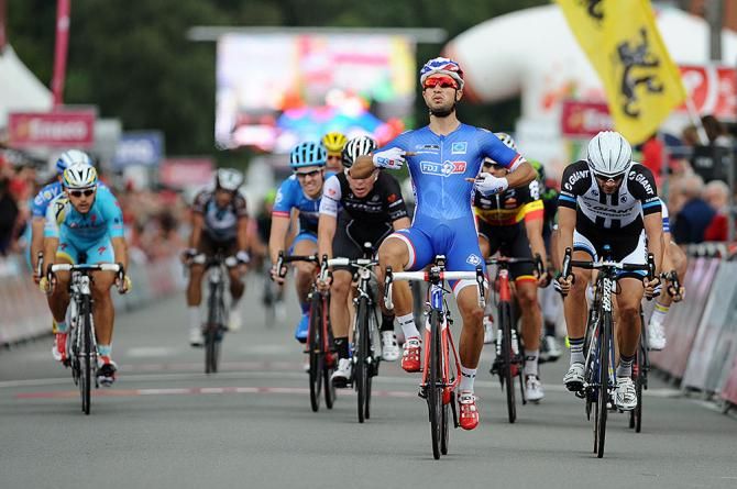 Nacer Bouhanni wins stage 4 of the Eneco Tour