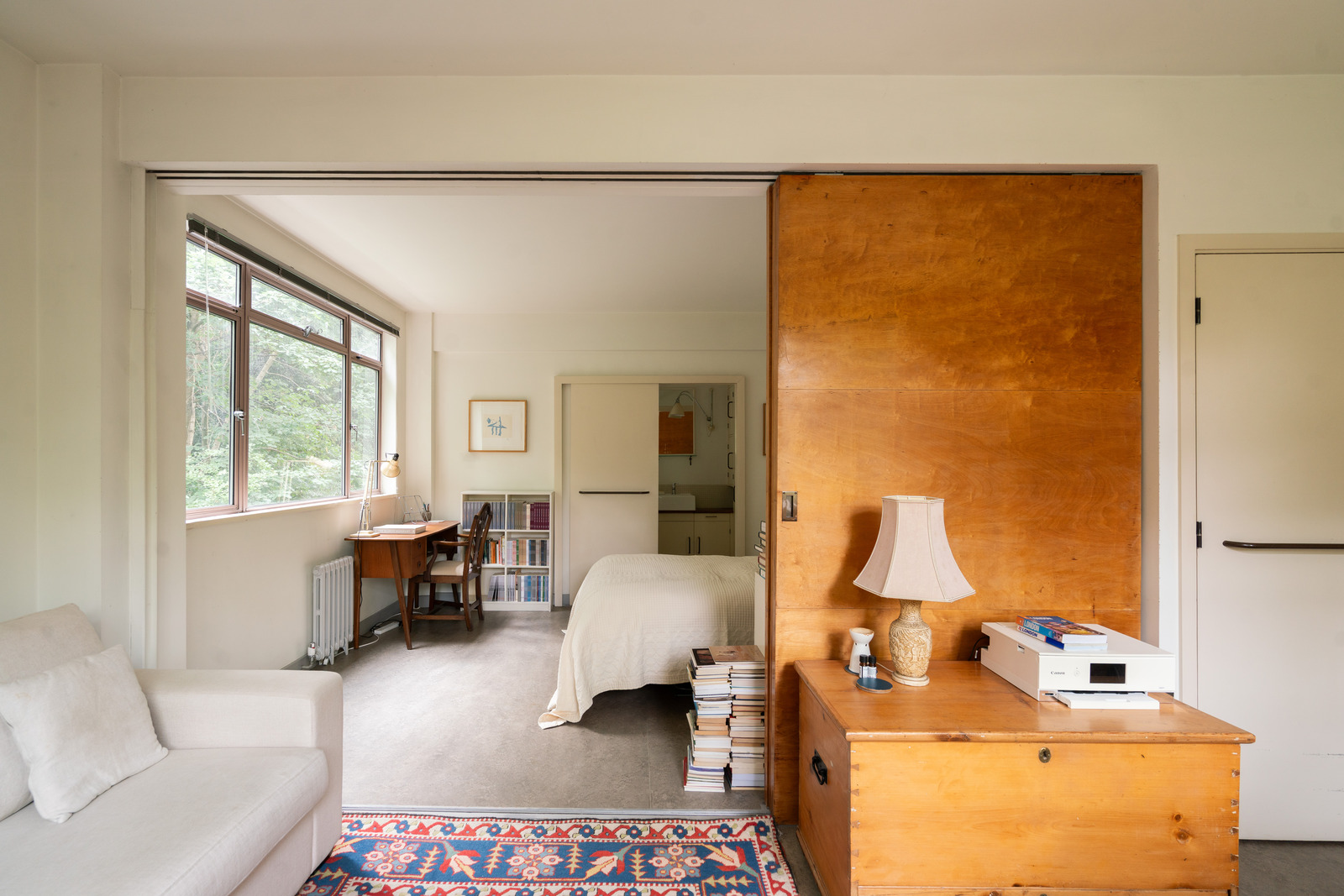 Isokon Building apartment for sale