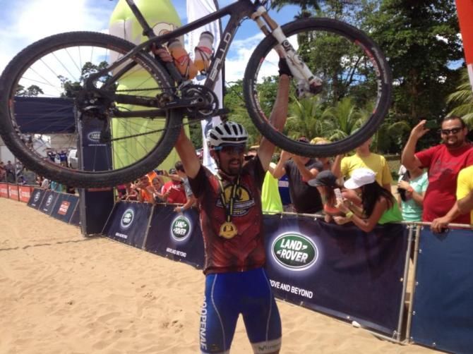 2013 La Ruta de los Conquistadores winner Marconi Dur&aacute;n (Coopenae-Movistat-Eonomy)