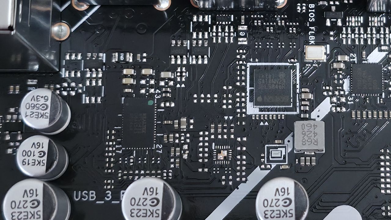 Asus Prime Z890-P Wifi - ICs