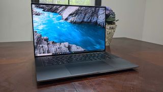 Dell XPS 15 (2020) vs MacBook Pro (16-inch)