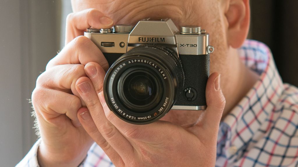 Mirrorless vs DSLR cameras the 10 key differences you need to know