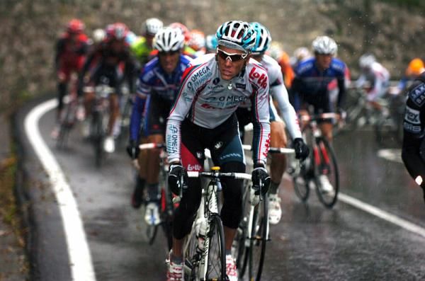Philippe Gilbert (Omega Pharma - Lotto) bides his time before making his move.