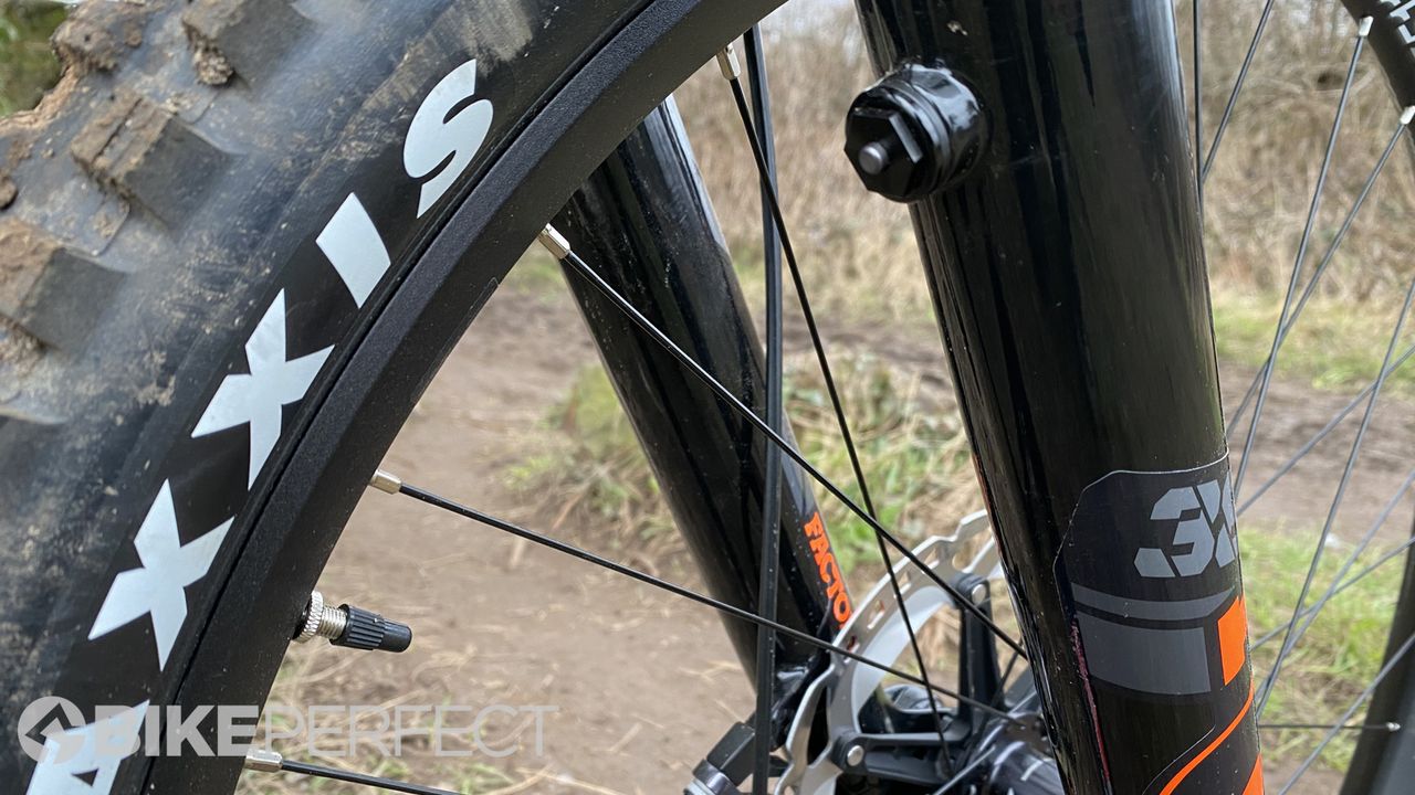 Fox 38 Factory Grip 2
