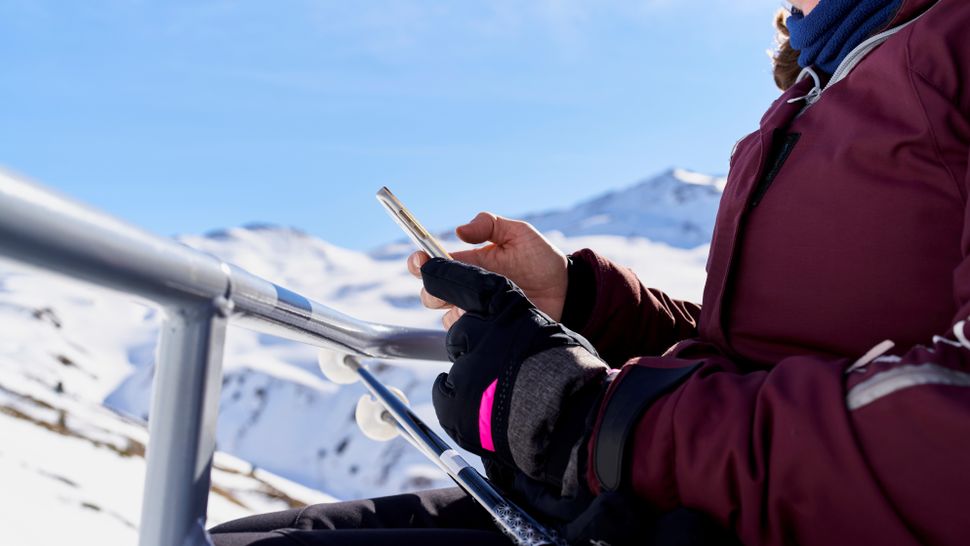 How to not lose ski gloves on the chairlift Advnture