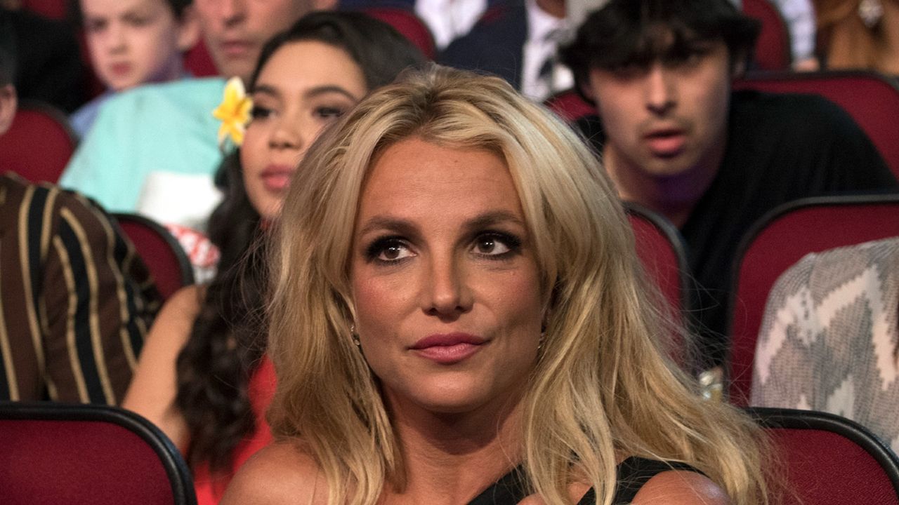 Celebrities support Britney after &#039;devastating&#039; miscarriage