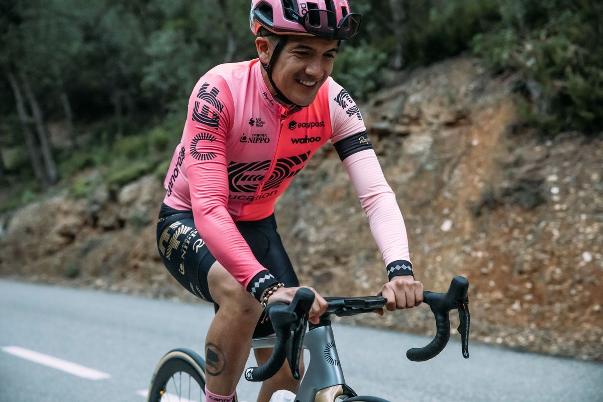 rapha pink jersey