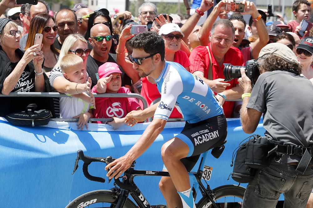 Guy Sagiv greets the crowd before the Giro's third stage in Israel