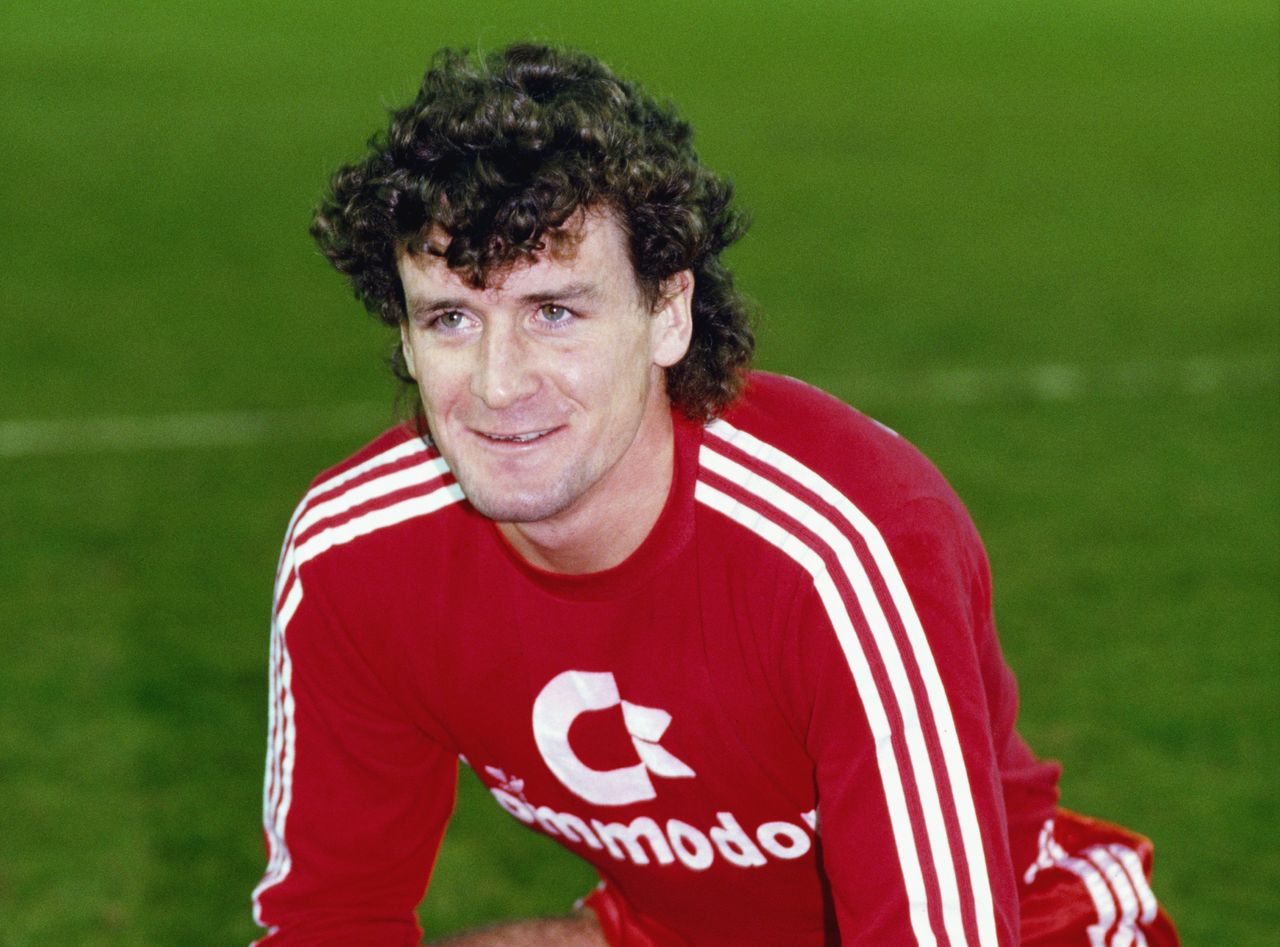 Mark Hughes of Bayern Munich, November 1987