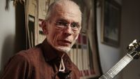 Description : DEVON, UNITED KINGDOM - DECEMBER 7: Portrait of English musician Steve Howe, guitarist with progressive rock group Yes, photographed at his home in south-west England, on December 7, 2017.