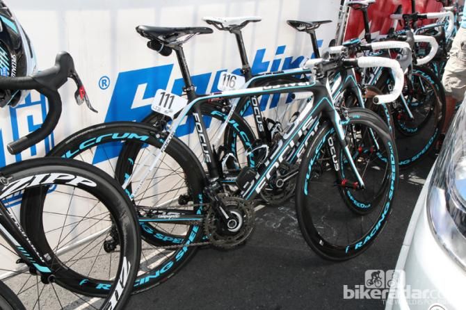 Ag2R-La Mondiale is on completely new bikes this season, switching frames from Kuota to Focus, components from SRAM to Campagnolo, wheels from Reynolds to Fulcrum, and cockpits from Deda to fi'zi:k.