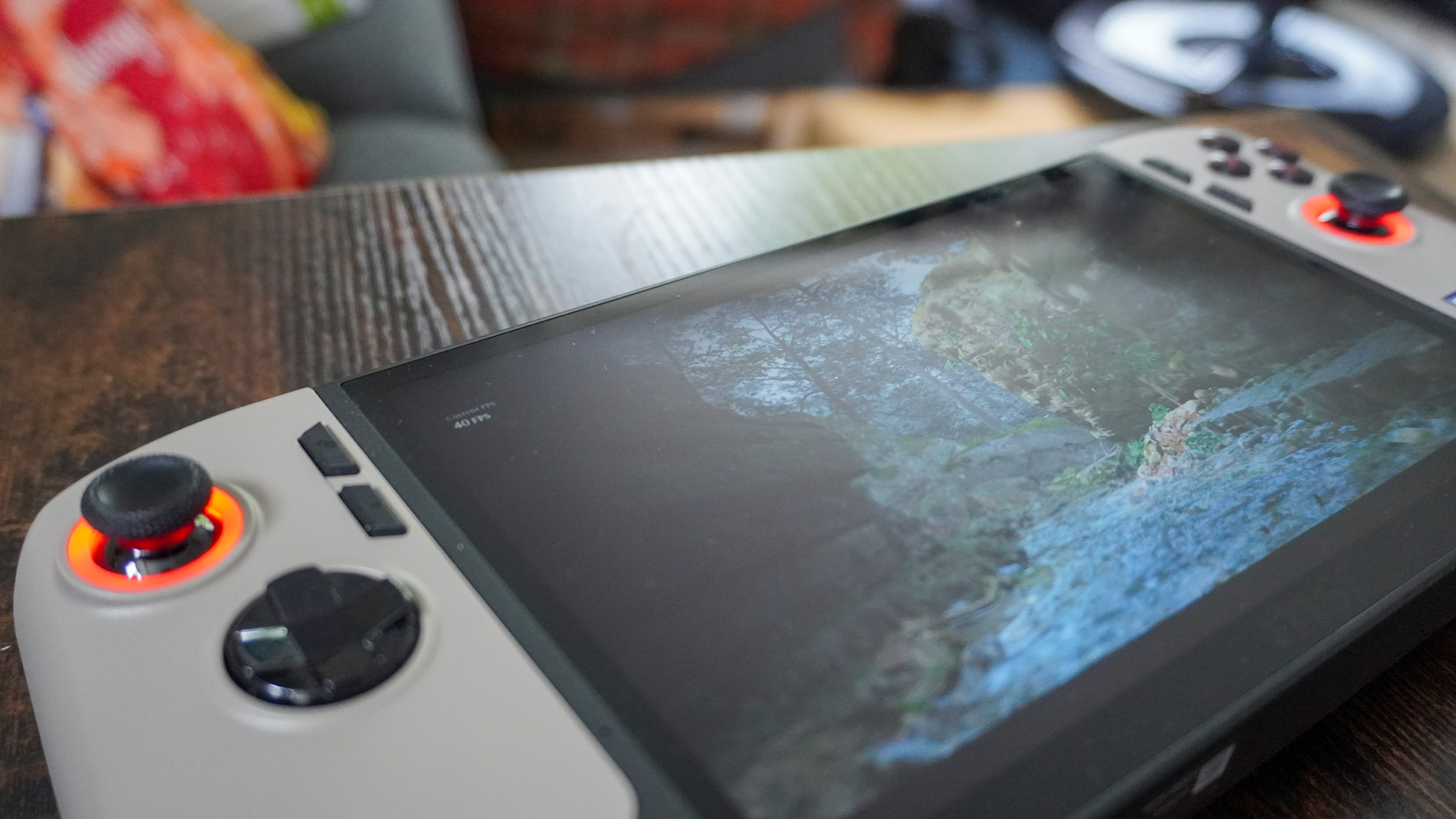 MSI Claw 8 AI+
