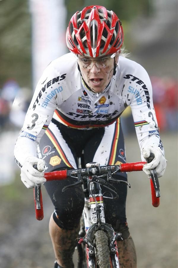 Hanka Kupfernagel (RusVelo) getting back on track for 'cross in fifth
