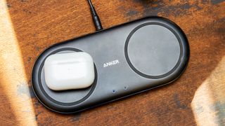 Bowers & Wilkins PI7 vs. AirPods Pro