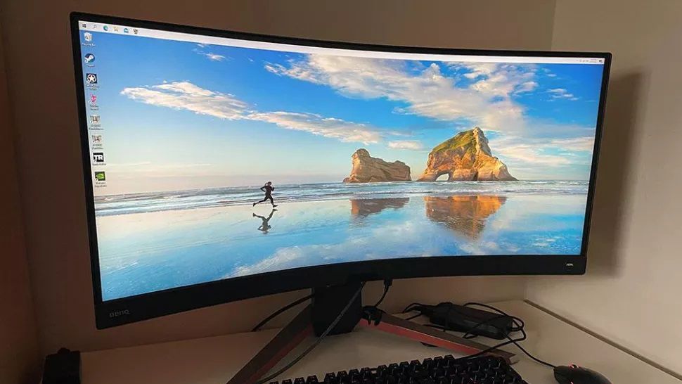 New BenQ MOBIUZ 34-inch Ultrawide Curved Gaming Monitor makes e-Gaming More  Immersive.