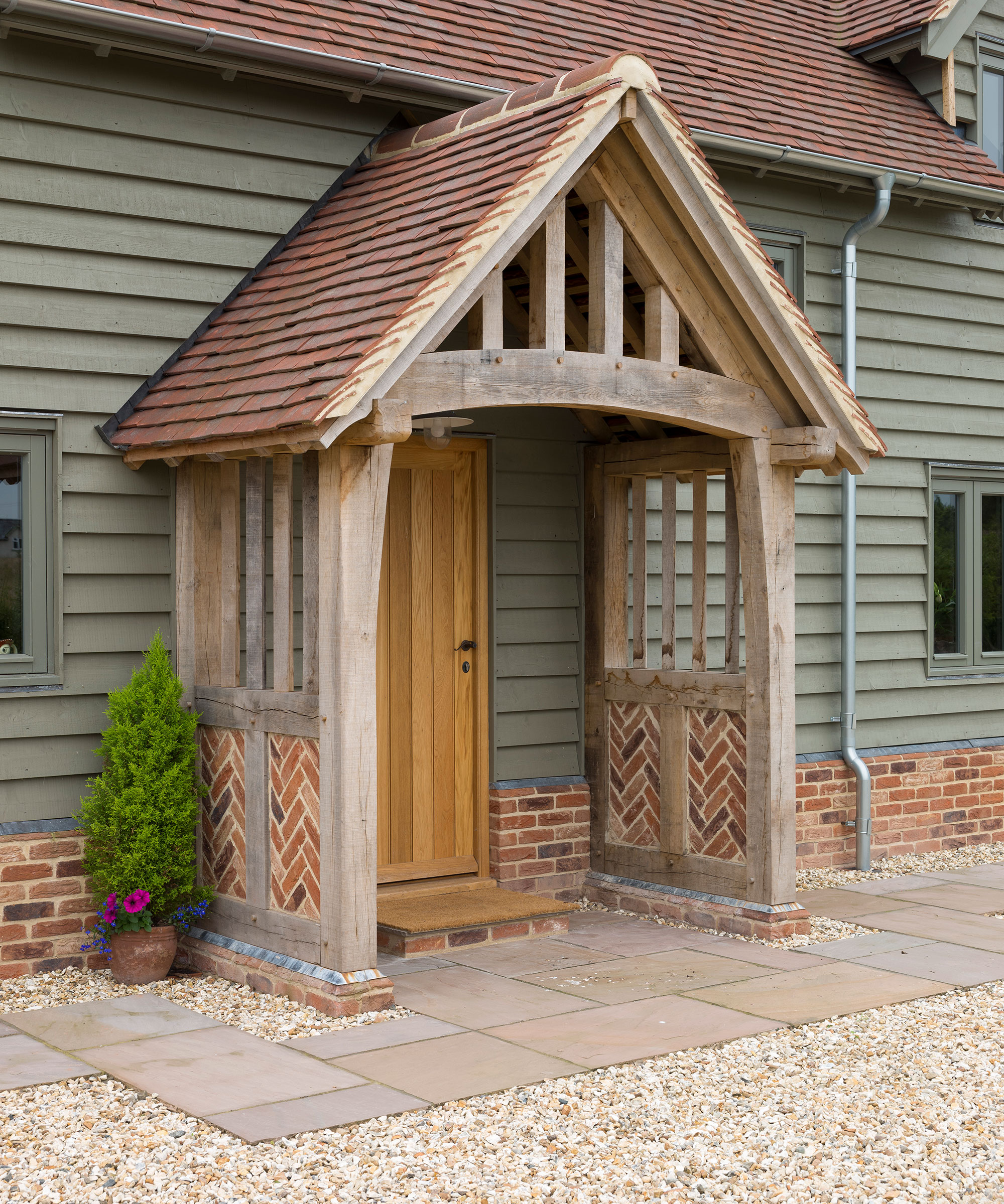 timber framed open porch by Border Oak