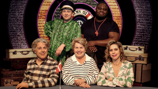 Alan Davies, Joe Lycett, Sandi Toksvig, Nabil Abdulrashid and Lou Sanders pose in the studio in QI season 22