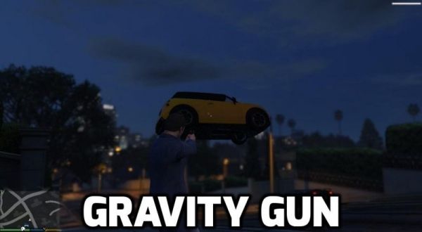 GTA 5 PC Mod Lets You Throw Cars Around With a Gravity Gun