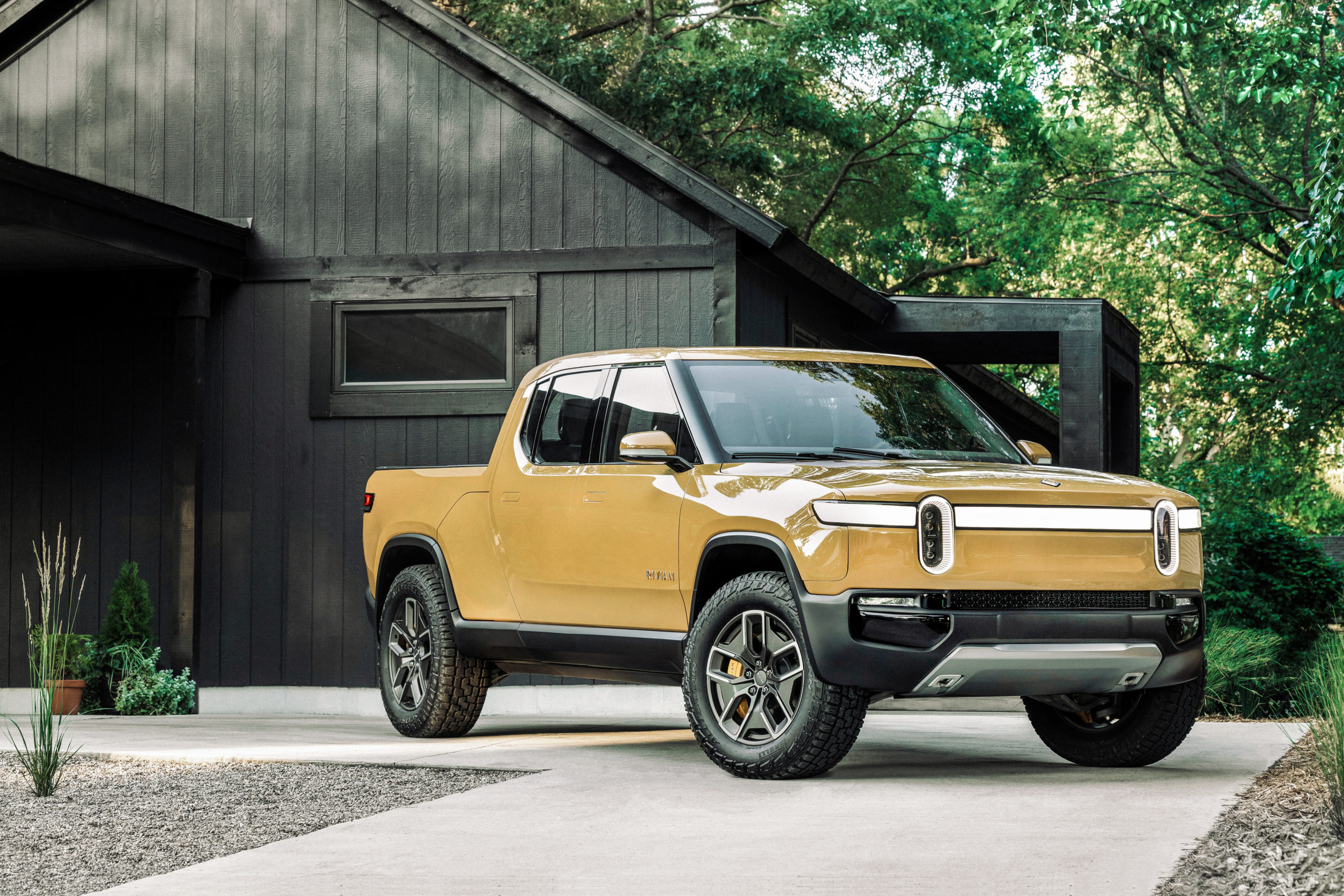 Rivian R1T release window, price, interior, range, towing capacity and